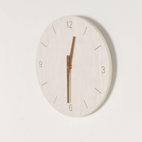 Horloge contreplaquée ronde - Simplicity
