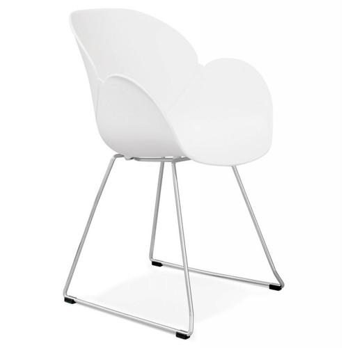 Chaise En Plastique Avec Piètement En Métal Blanc UINTAH - Chaise design
