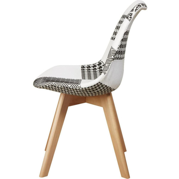 Chaise coque revetement motifs patchwork et pieds en bois naturel LEOBEN Multicouleur
