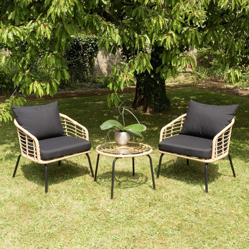 Ensemble de 2 fauteuils rotin synthétique et table basse ronde MALO Macabane  - Salon de jardin design