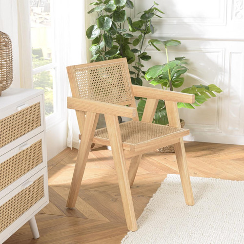 Fauteuil en bois d’Hévéa clair dossier et assise rotin naturel AGATHE Macabane  - Pouf et fauteuil design